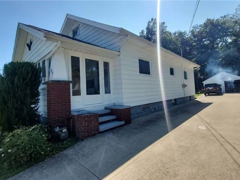 3752 Highlawn Avenue SE, Warren, OH 44484 Photo 5