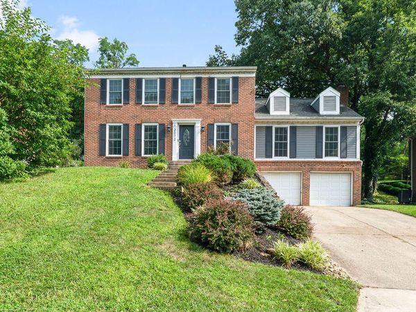 2072 Periwinkle Court, Crescent Springs, KY 41017