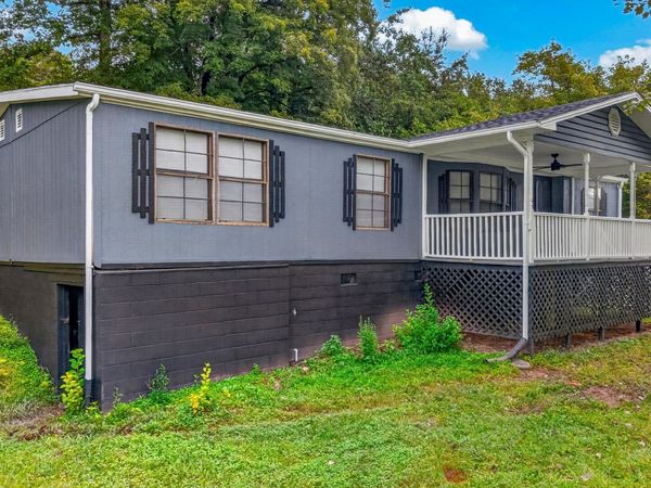 4719 Bogard Rd, Cosby, TN 37722