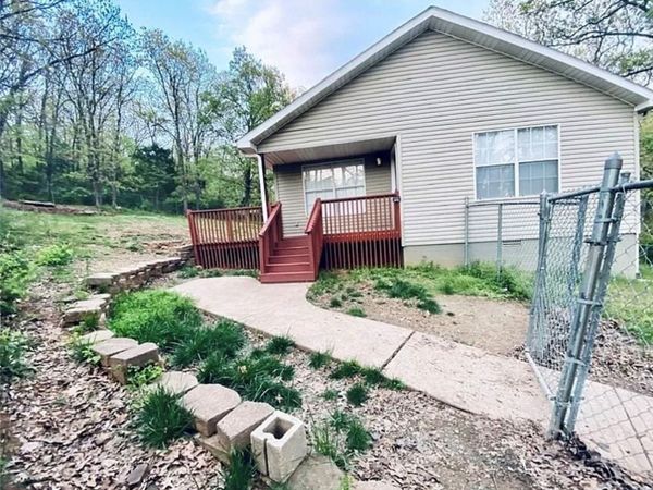 1600 E 5th Street , Fayetteville, AR 72701