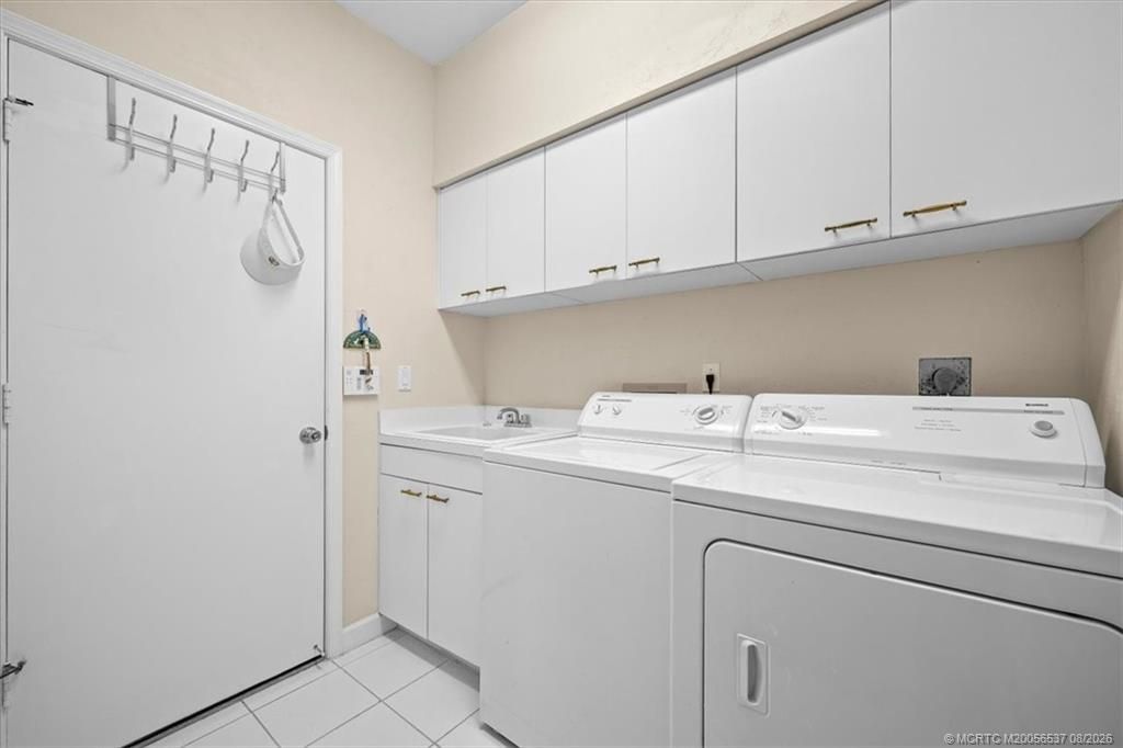 3378 SE Cambridge Drive, Stuart, FL 34997 Photo