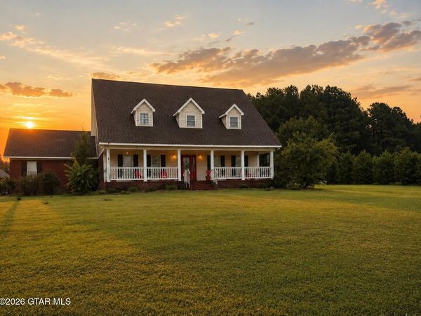 525 Hillview Circle, Sulligent, AL 35586