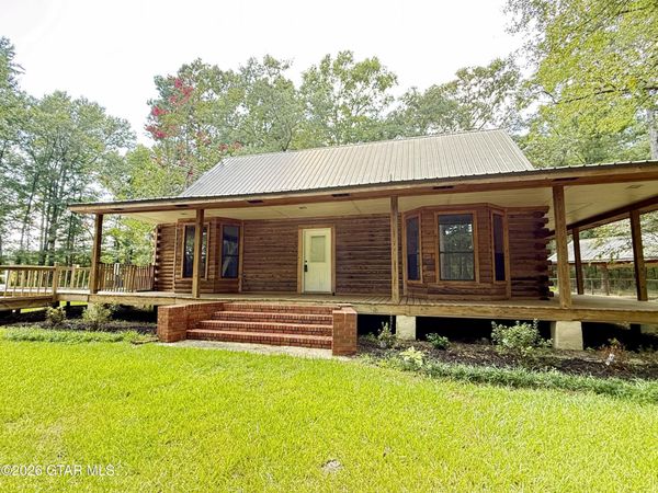 1792 Dale Road, Caledonia, MS 39740