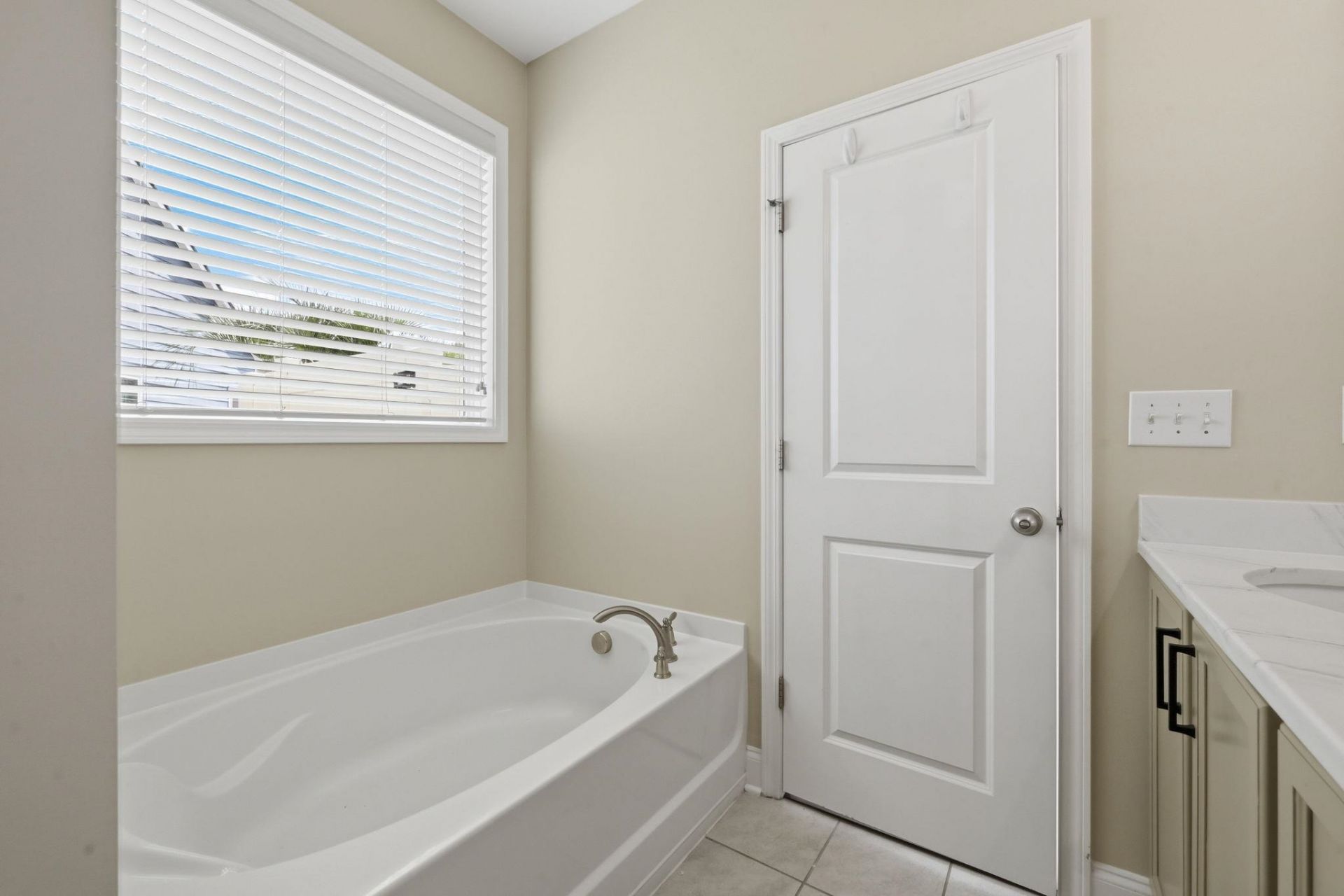 310 Lorenzo Dr. Photo 20