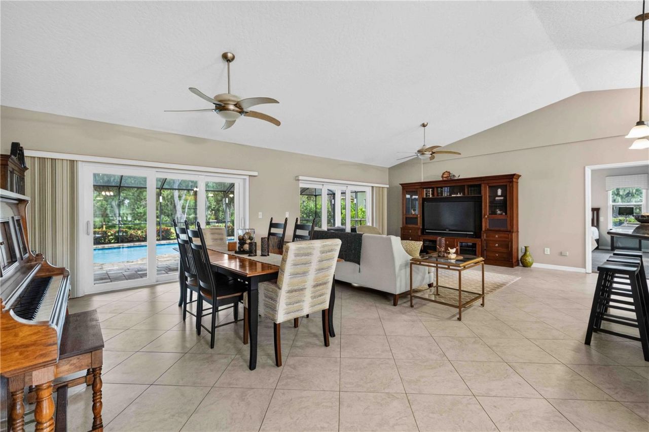 9703 65th Avenue E, Bradenton, FL 34202 Photo