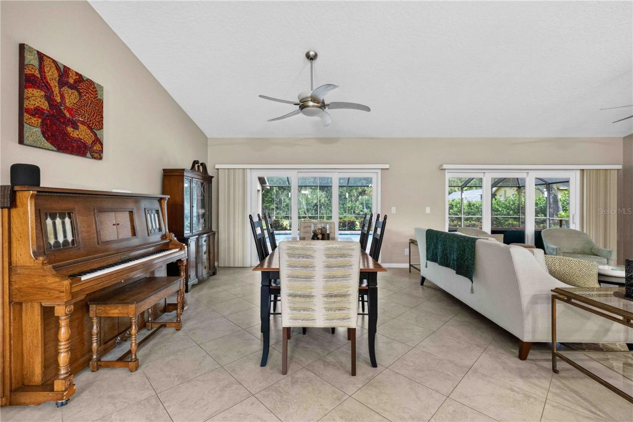 9703 65th Avenue E, Bradenton, FL 34202 Photo