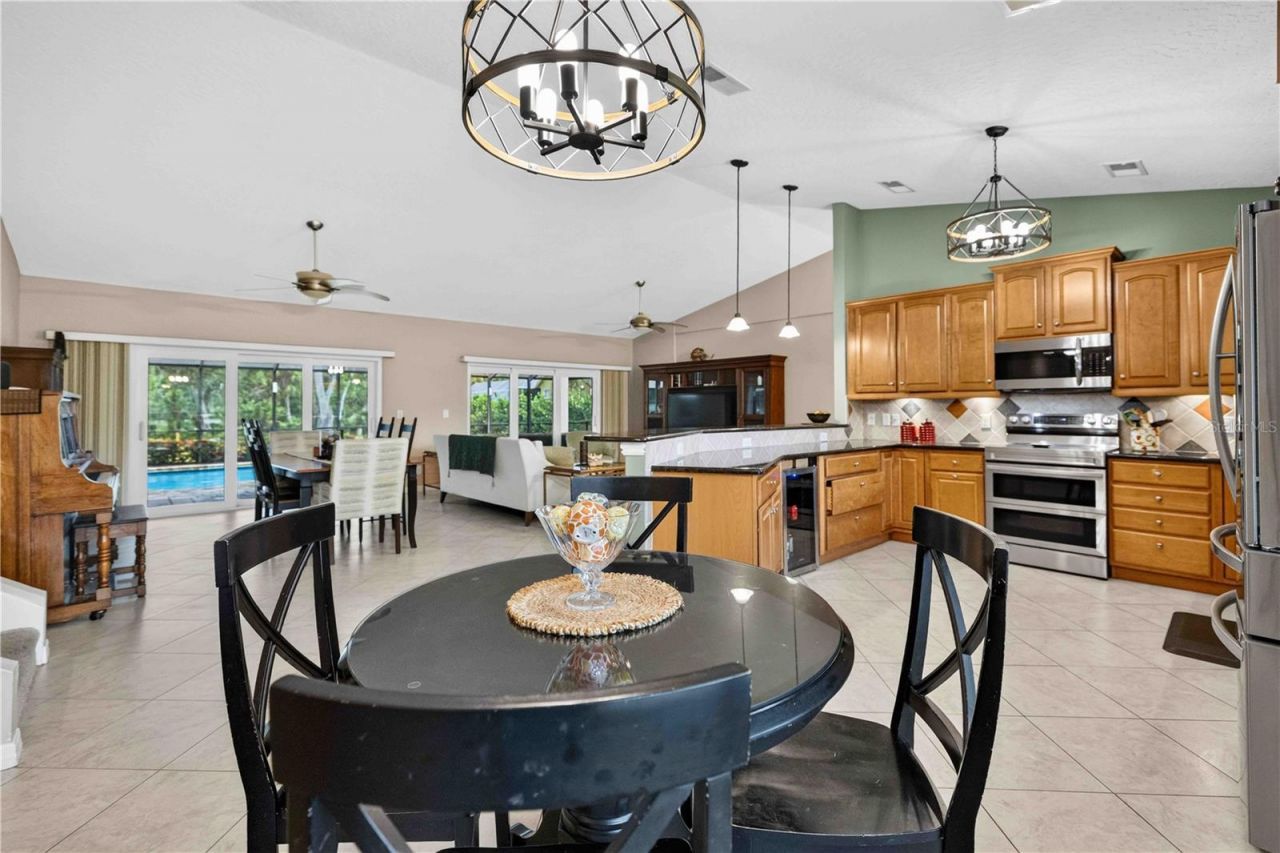 9703 65th Avenue E, Bradenton, FL 34202 Photo