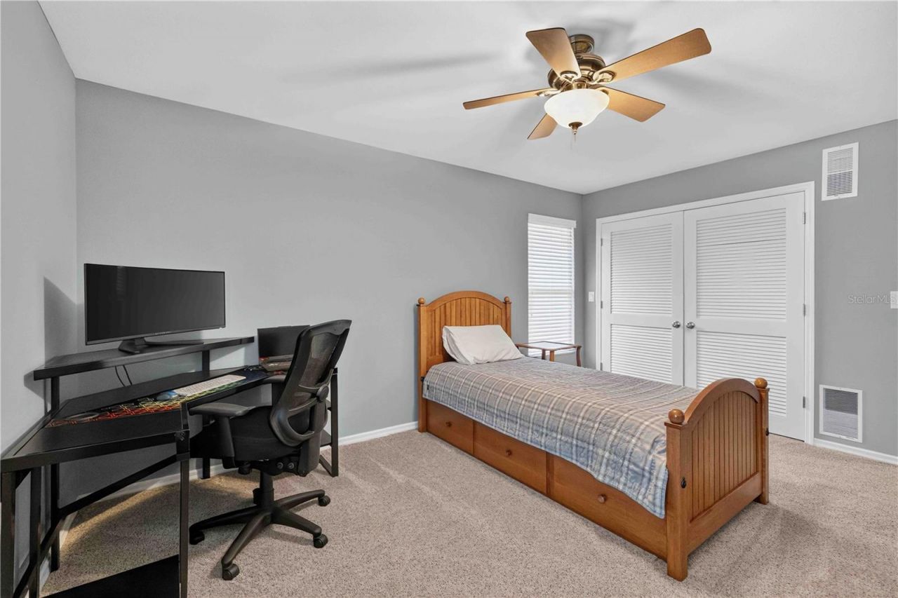 9703 65th Avenue E, Bradenton, FL 34202 Photo