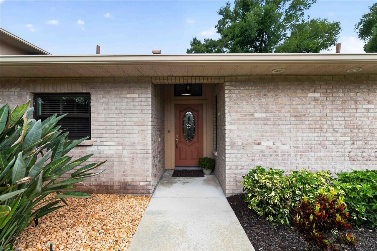 9703 65th Avenue E, Bradenton, FL 34202 Photo