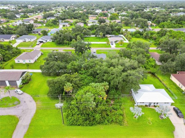 1050 BIRCHCREST BOULEVARD , PORT CHARLOTTE, FL 33952