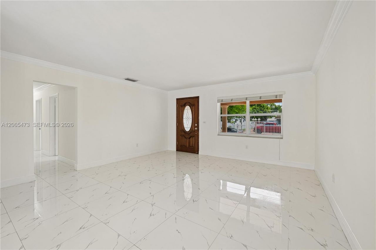 7135 SW 19th St, Miami, FL 33155 Photo