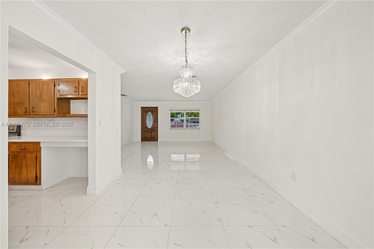 7135 SW 19th St, Miami, FL 33155 Photo