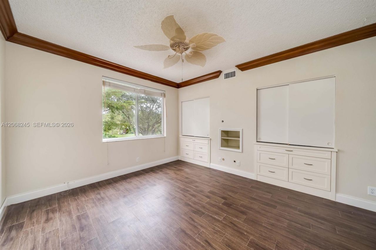 8040 Sanibel Dr , Unit 8040, Tamarac, FL 33321 Photo