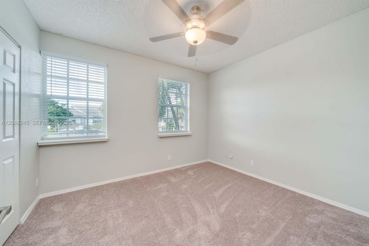 8040 Sanibel Dr , Unit 8040, Tamarac, FL 33321 Photo