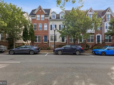 126 CAMERON STATION BOULEVARD, ALEXANDRIA, VA 22304