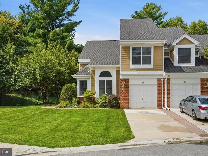 24 River Oaks Circle , Baltimore, MD 21208 Main Photo
