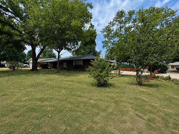 2817 N Holloway , Bethany, OK 73008