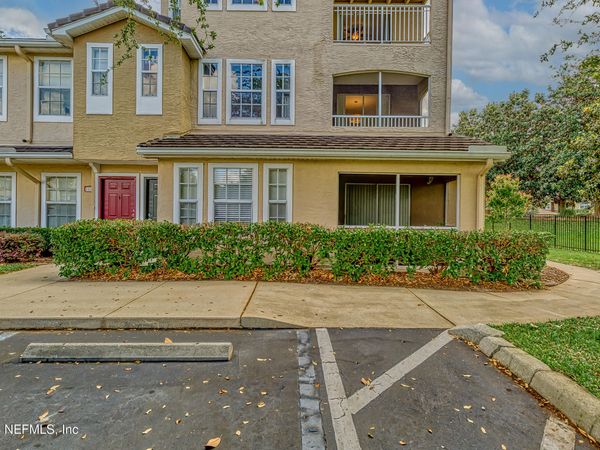 10075 GATE Parkway N, Unit 1106, Jacksonville, FL 32246