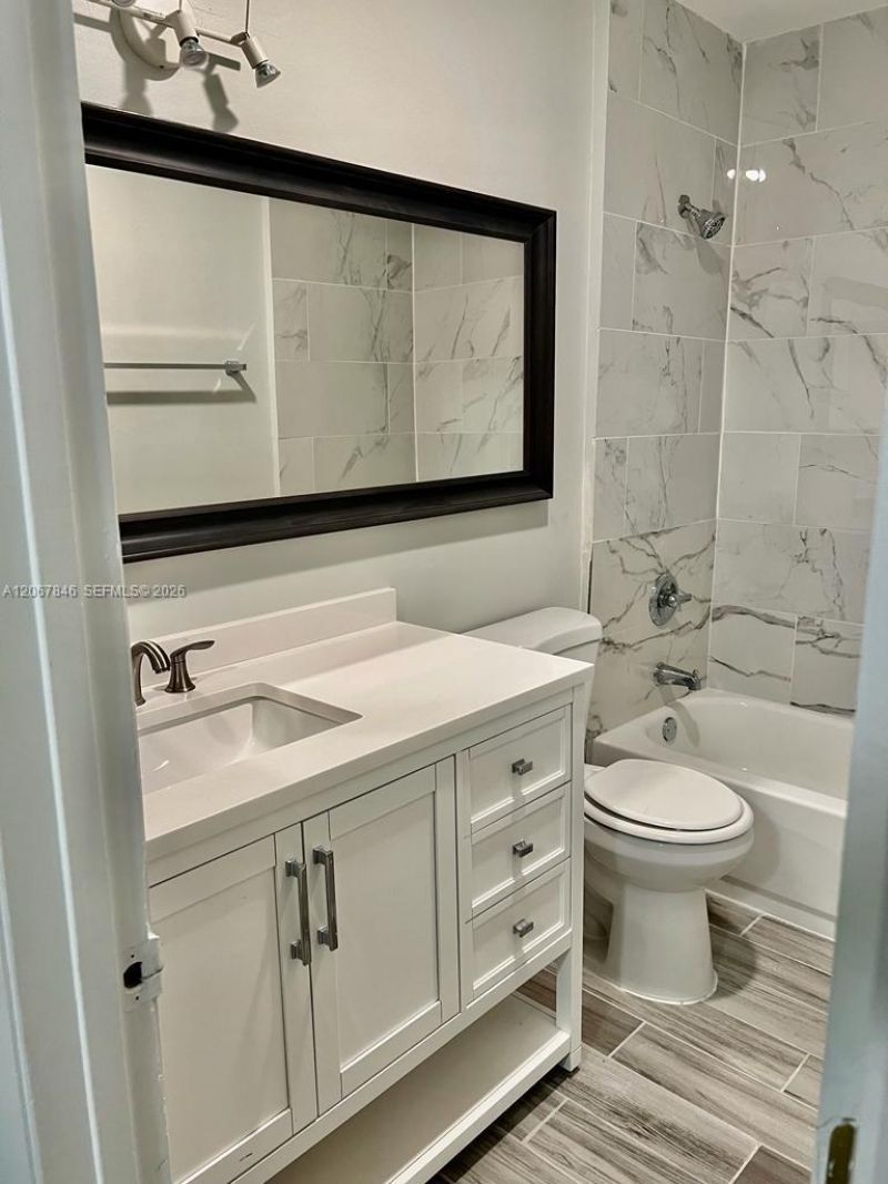 900 SW 113th Ter , Pembroke Pines, FL 33025 Photo