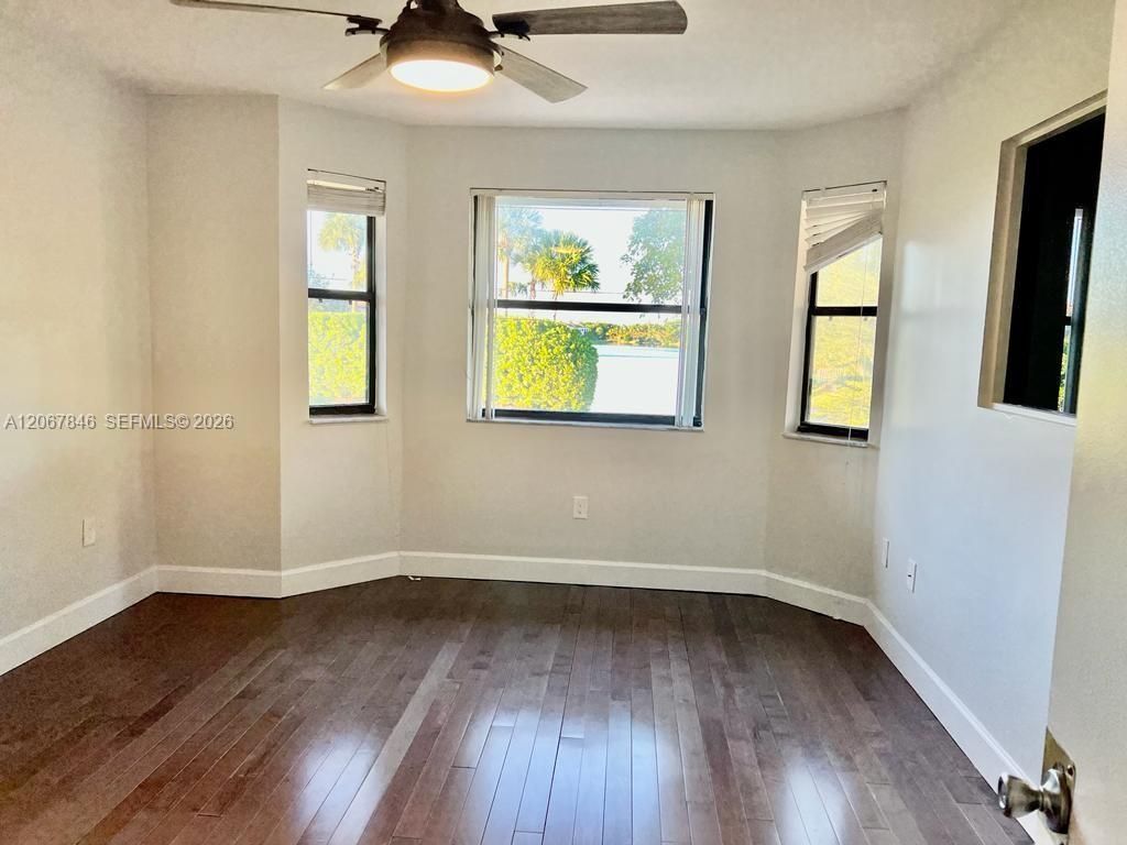 900 SW 113th Ter , Pembroke Pines, FL 33025 Photo