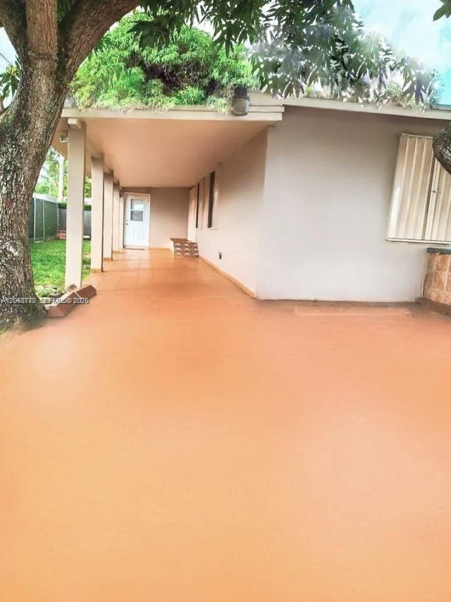 3880 NW 2nd St, Miami, FL 33126 Photo