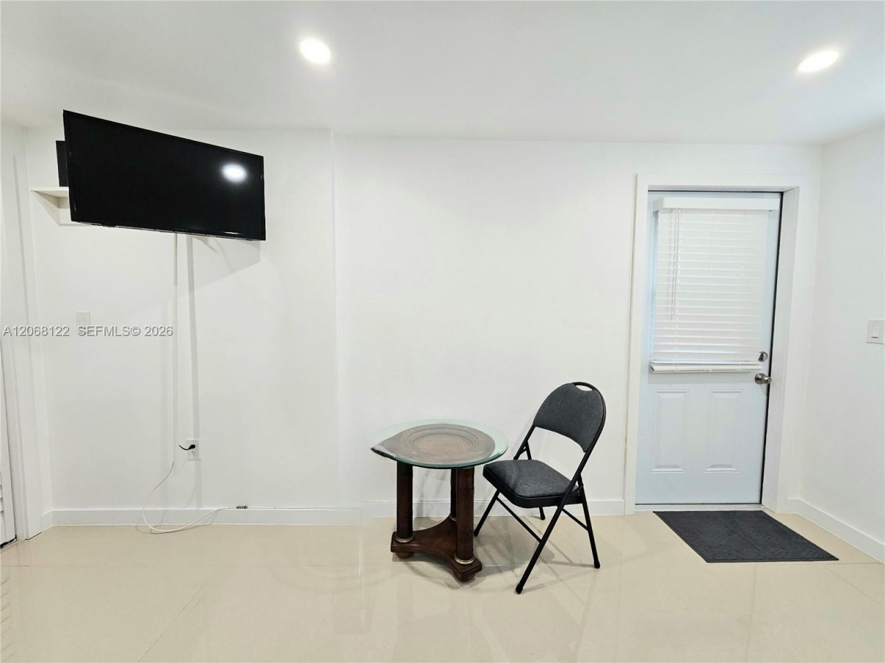 3880 NW 2nd St, Miami, FL 33126 Photo