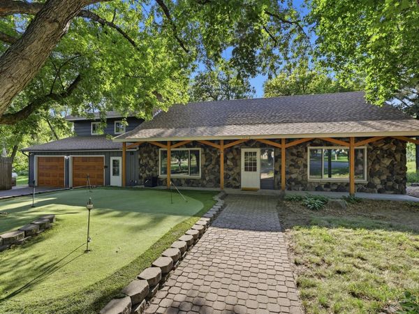 14823 Walker Place, Minnetonka, MN 55345