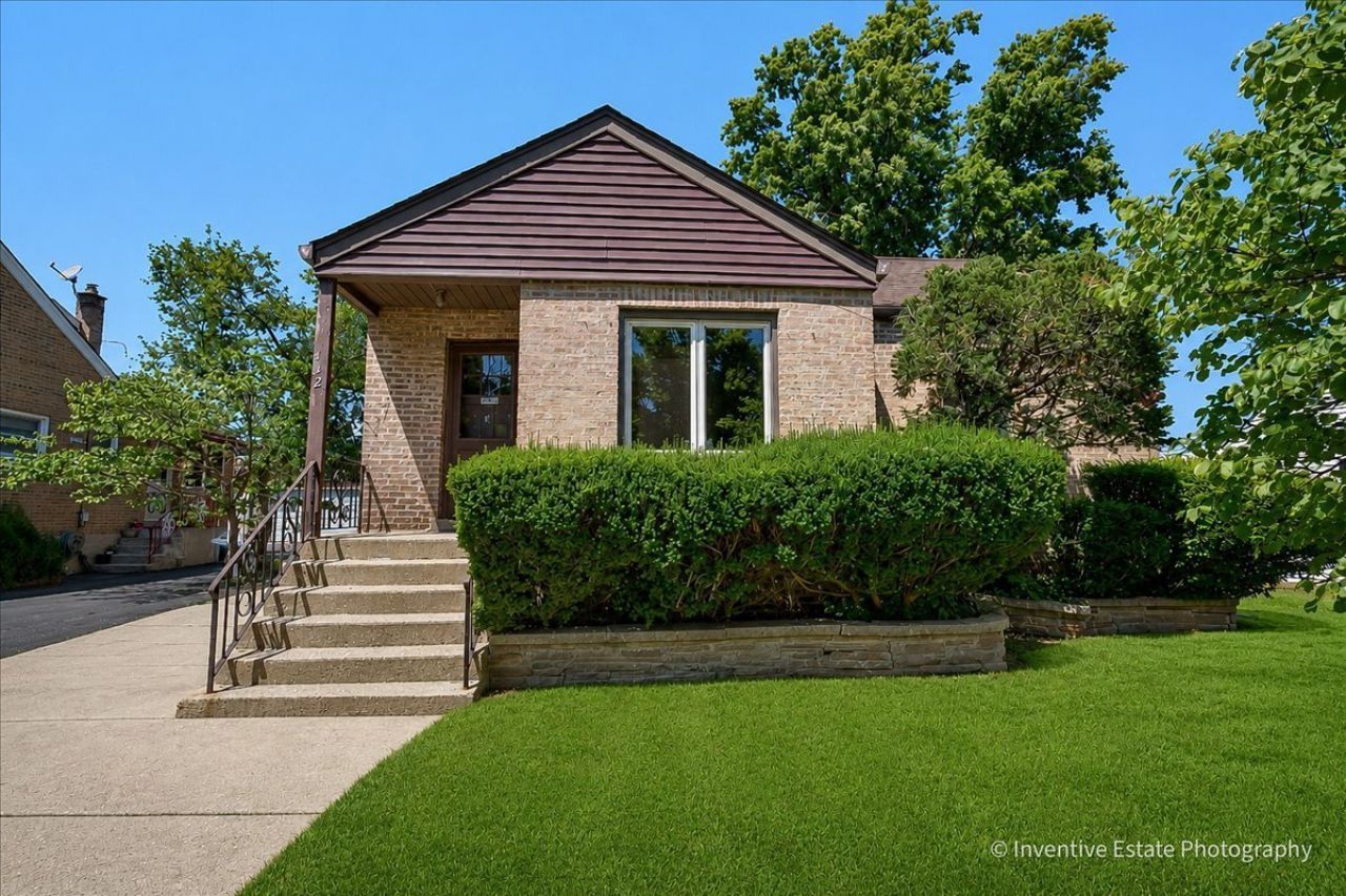 112 West Drive, Northlake, IL 60164 Main Photo