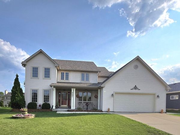 8401 Kingsway LANE, Sturtevant, WI 53177