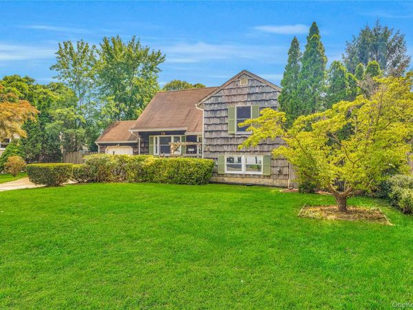 38 Saddle Lane, Centereach, NY 11720