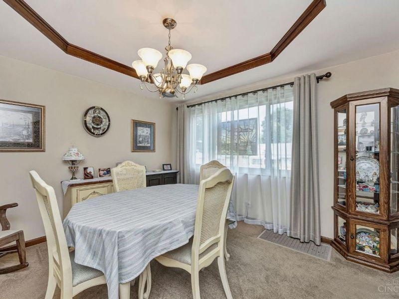 4337 Saint Martins Place, Cincinnati, OH 45211 Photo 10