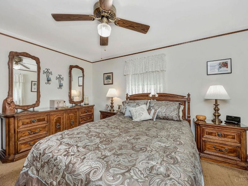 4337 Saint Martins Place, Cincinnati, OH 45211 Photo 17