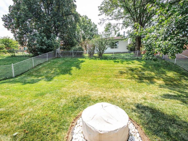 4337 Saint Martins Place, Cincinnati, OH 45211 Photo 31