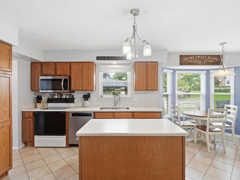 4214 Parkmont Drive, Delhi Township, OH 45238 Photo 17