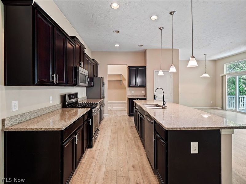 17062 Woodshire Drive, Strongsville, OH 44149 Photo 16
