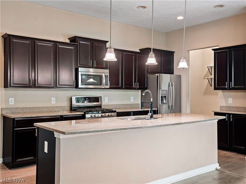 17062 Woodshire Drive, Strongsville, OH 44149 Photo 19