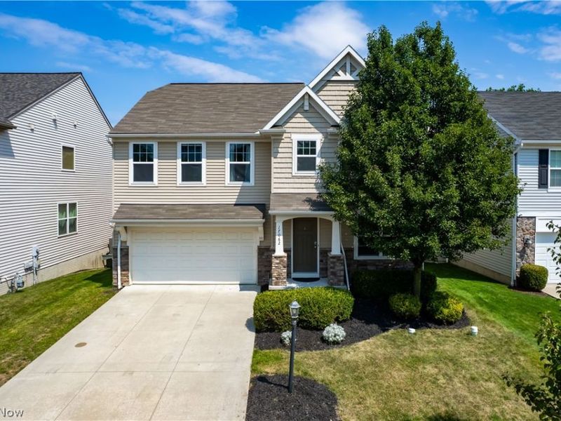 17062 Woodshire Drive, Strongsville, OH 44149 Photo 2