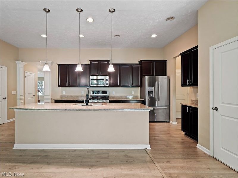 17062 Woodshire Drive, Strongsville, OH 44149 Photo 20