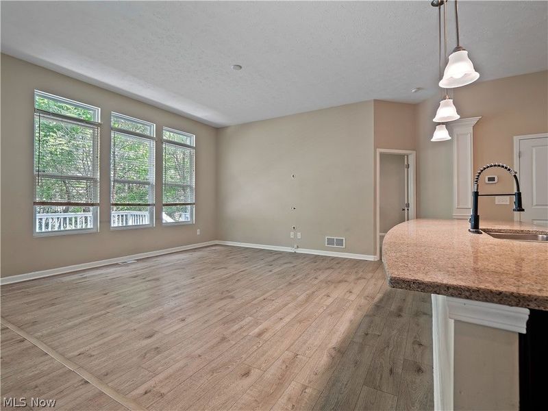 17062 Woodshire Drive, Strongsville, OH 44149 Photo 24