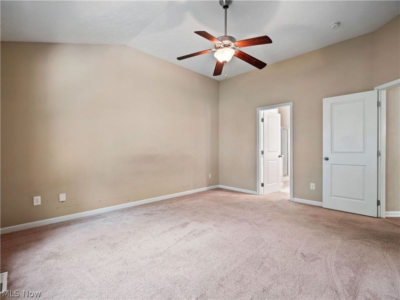 17062 Woodshire Drive, Strongsville, OH 44149 Photo 25