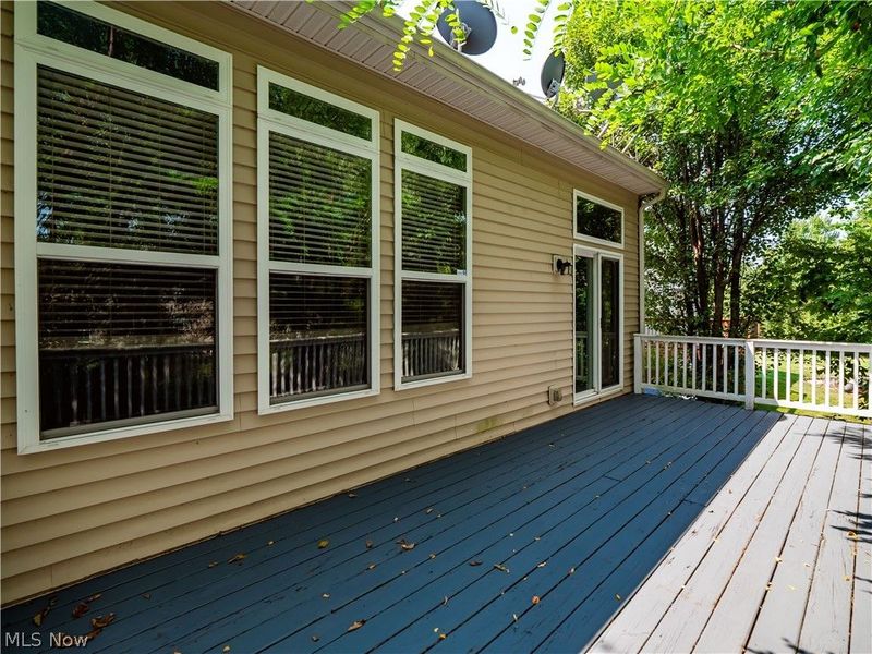 17062 Woodshire Drive, Strongsville, OH 44149 Photo 6