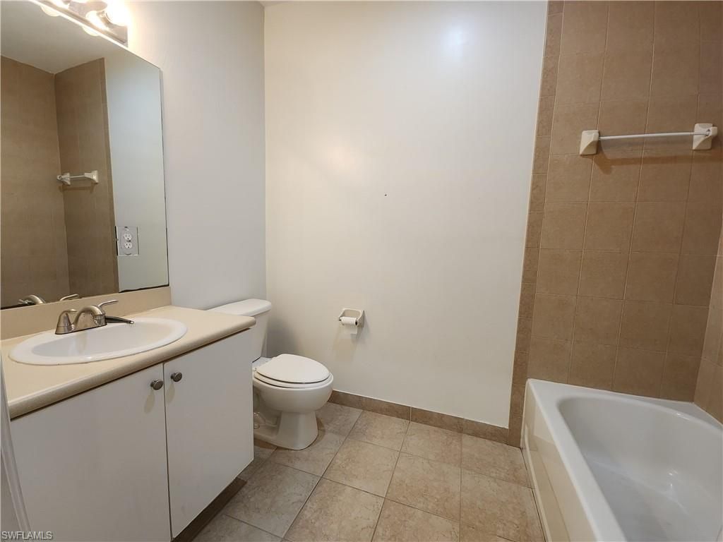 8416 Bernwood Cove Loop, Unit 1612, Fort Myers, FL 33966 Photo