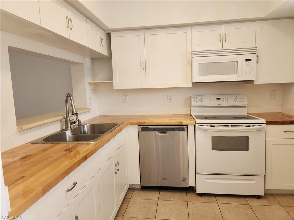 8416 Bernwood Cove Loop, Unit 1612, Fort Myers, FL 33966 Photo