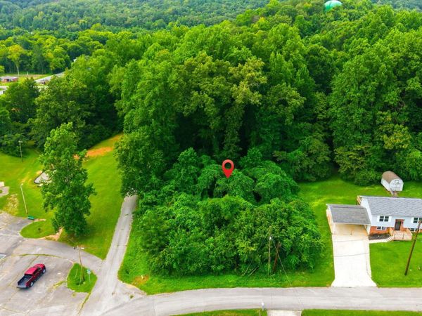 501 Martin Luther King Jr D , Rockwood, TN 37854