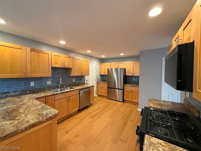 118 Locust Street , Oberlin, OH 44074 Photo 8