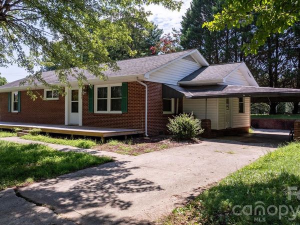 296 Pine Mountain Road , Hudson, NC 28638