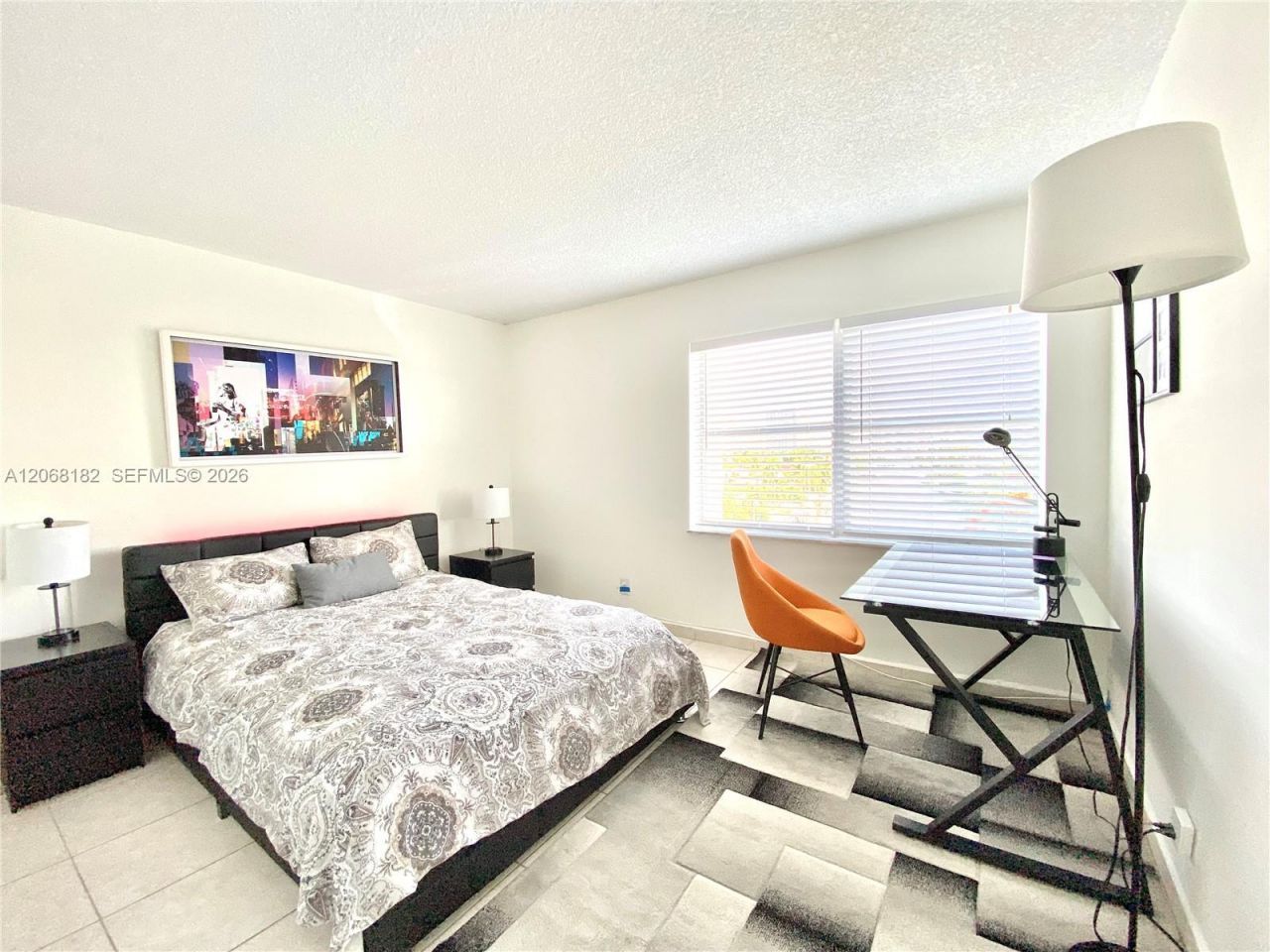401 Golden Isles Dr , Unit 505, Hallandale Beach, FL 33009 Photo