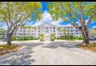 3526 Whitehall Dr , Unit 302, West Palm Beach, FL 33401 Photo