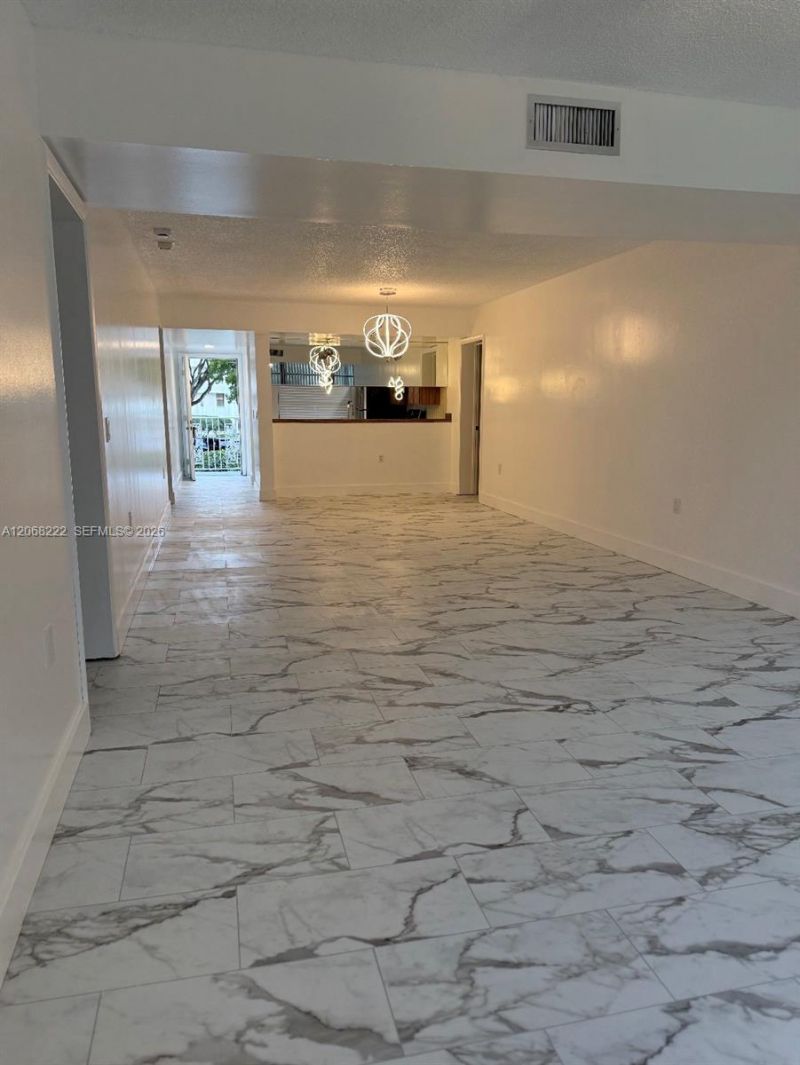 3526 Whitehall Dr , Unit 302, West Palm Beach, FL 33401 Photo