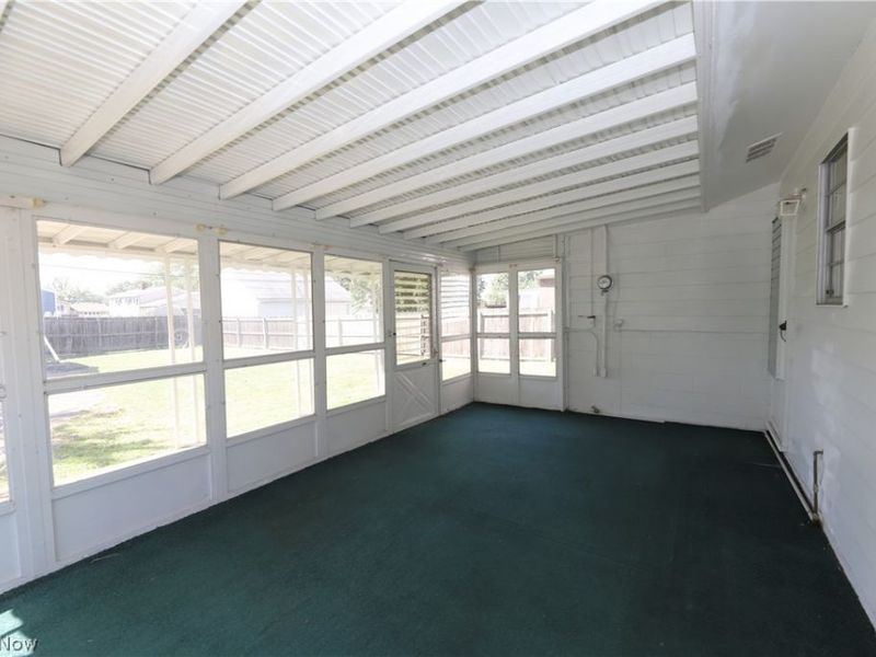 6340 Smith Road , Brook Park, OH 44142 Photo 17